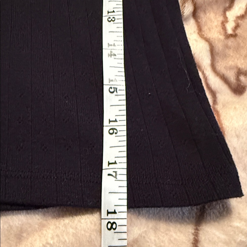 π€PINK REPUBLIC BLACK BABY TOP WITH LACE TRIM SIZE Sπ€ - Picture 7 of 8